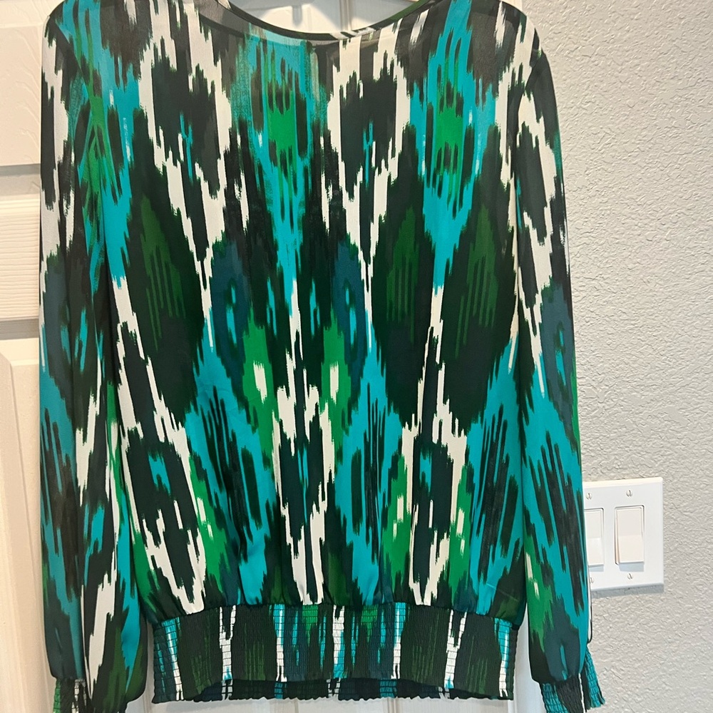 Green and Black Patterned Women's Top